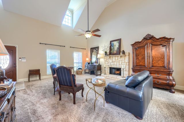 147 Birdsong Lane, Terrell, TX 75160