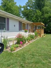 4453 Hicks Avenue, Benton Twp, MI 49022