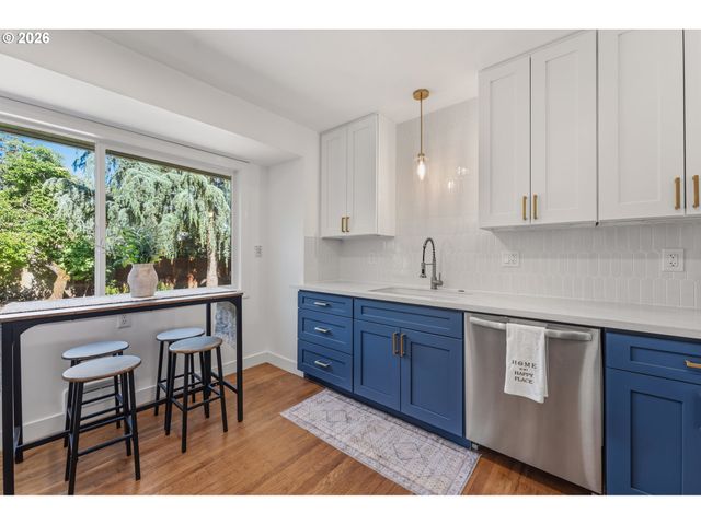 4333 Ne 75TH Ave, Portland, OR 97218