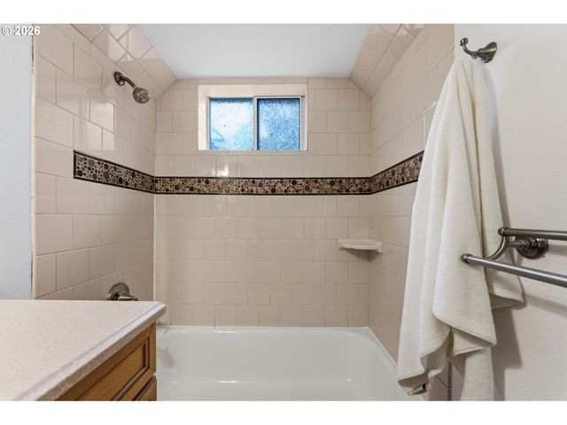 4333 Ne 75TH Ave, Portland, OR 97218