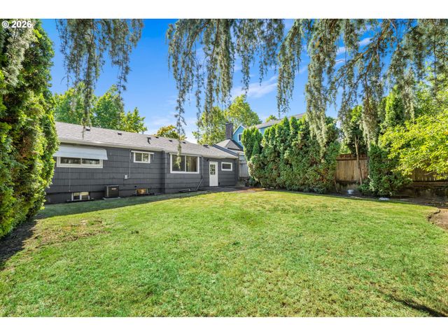 4333 Ne 75TH Ave, Portland, OR 97218
