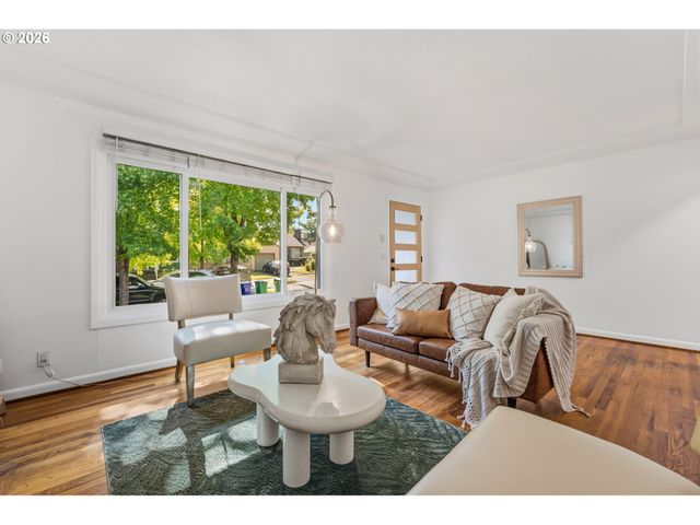 4333 Ne 75TH Ave, Portland, OR 97218