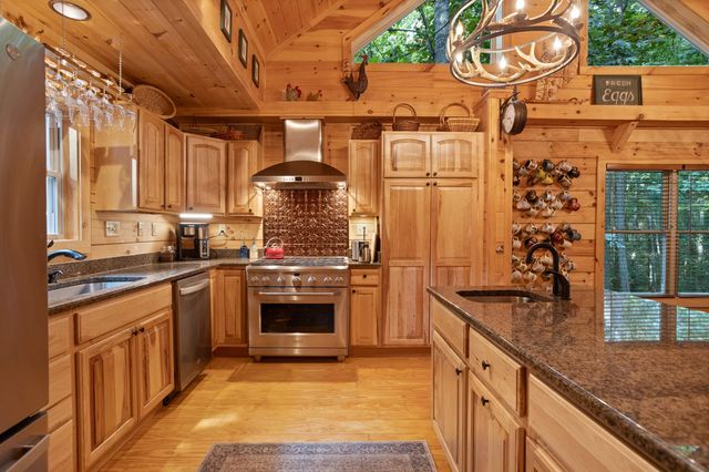 650 McDowell Road, Columbus, NC 28722