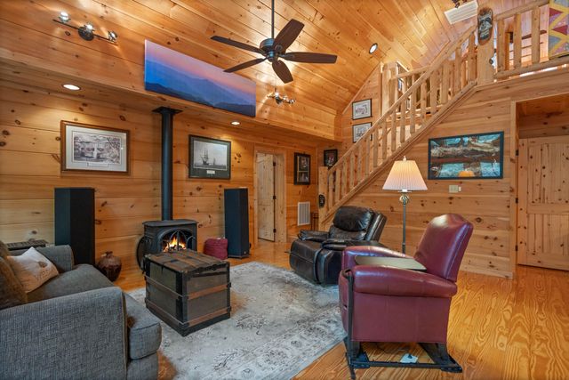 650 McDowell Road, Columbus, NC 28722