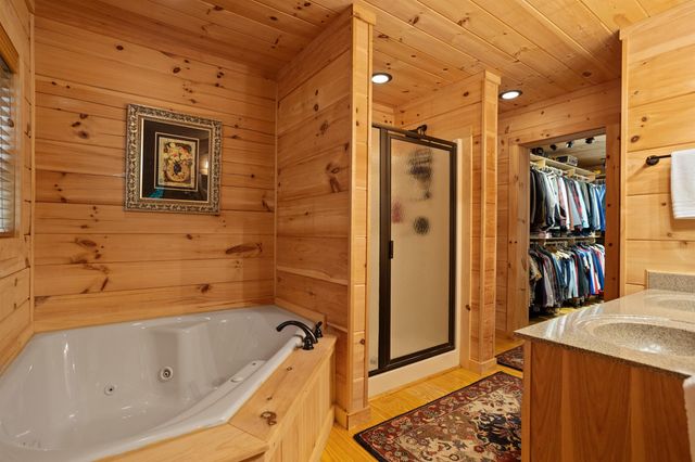 650 McDowell Road, Columbus, NC 28722