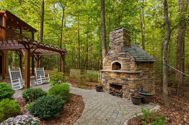 650 McDowell Road, Columbus, NC 28722