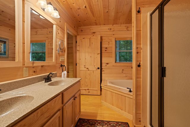 650 McDowell Road, Columbus, NC 28722