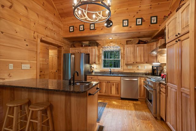 650 McDowell Road, Columbus, NC 28722