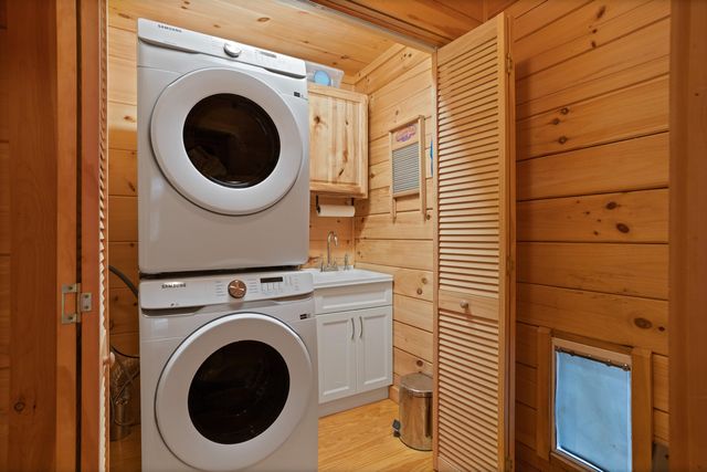 650 McDowell Road, Columbus, NC 28722