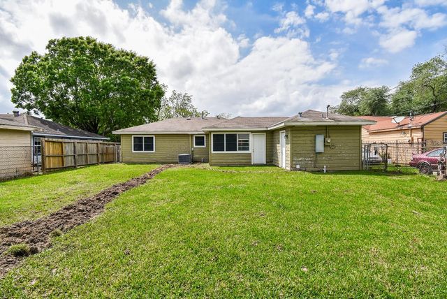 6223 Wayland Street, Houston, TX 77021