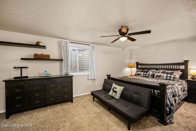 10220 N Reed Rd, Hayden, ID 83835