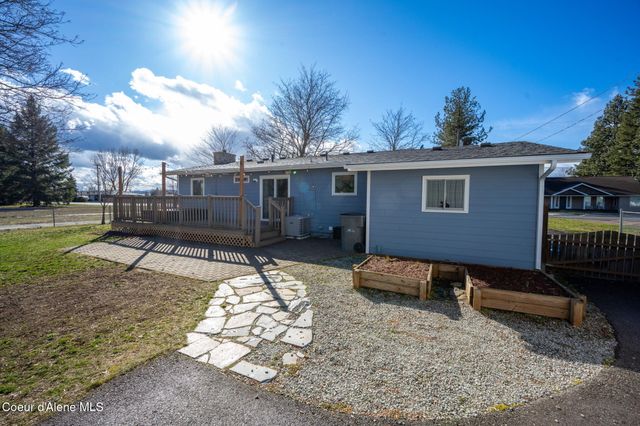 10220 N Reed Rd, Hayden, ID 83835