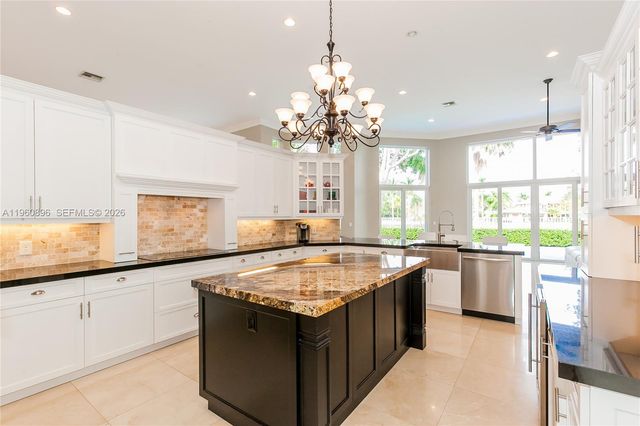 3162 Inverness, Weston, FL 33332