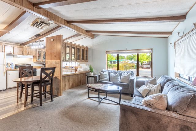 7252 Whitehouse Drive, 86, Anderson, CA 96007