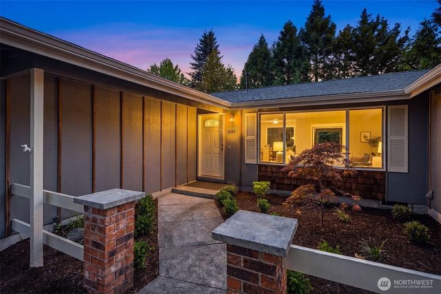 13102 111th Place NE, Kirkland, WA 98034