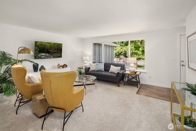 13102 111th Place NE, Kirkland, WA 98034