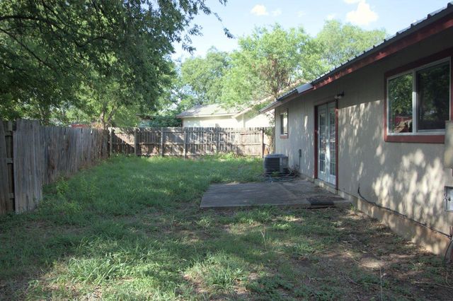 5204 Village TRL, Austin, TX 78744