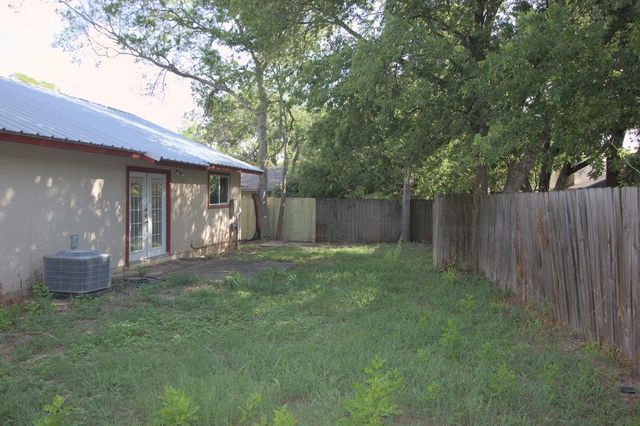5204 Village TRL, Austin, TX 78744