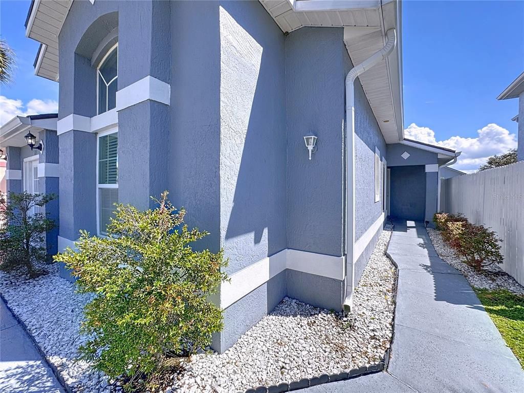 Image 4 of property listing at 3217 BREWSTER DRIVE, Kissimmee, FL 34743