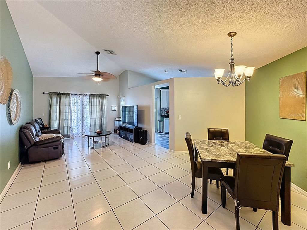 Image 5 of property listing at 3217 BREWSTER DRIVE, Kissimmee, FL 34743