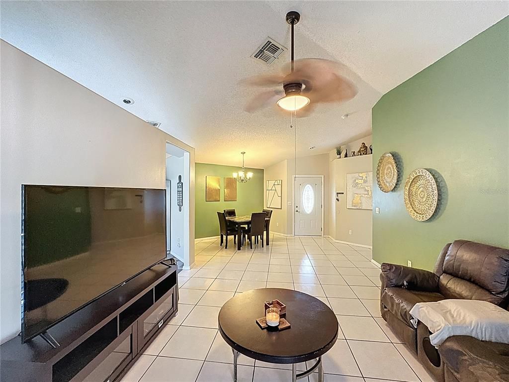 Image 9 of property listing at 3217 BREWSTER DRIVE, Kissimmee, FL 34743