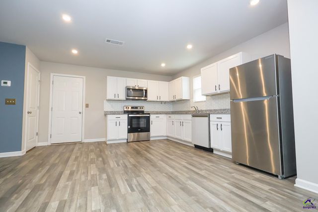 126 Martin Mill Trail, Warner Robins, GA 31093