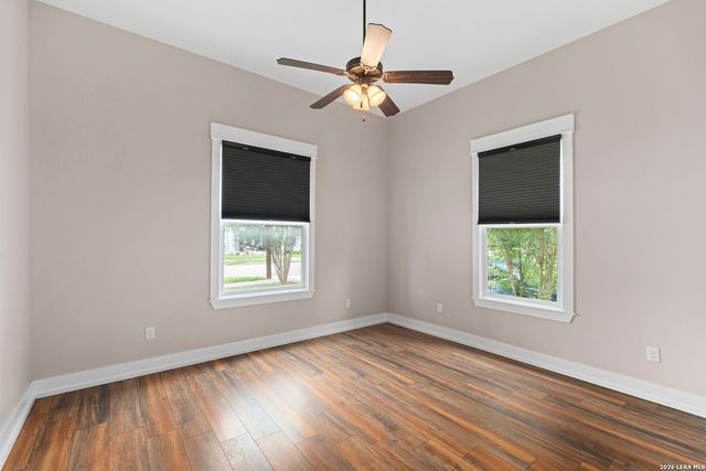 917 HAYS ST, San Antonio, TX 78202