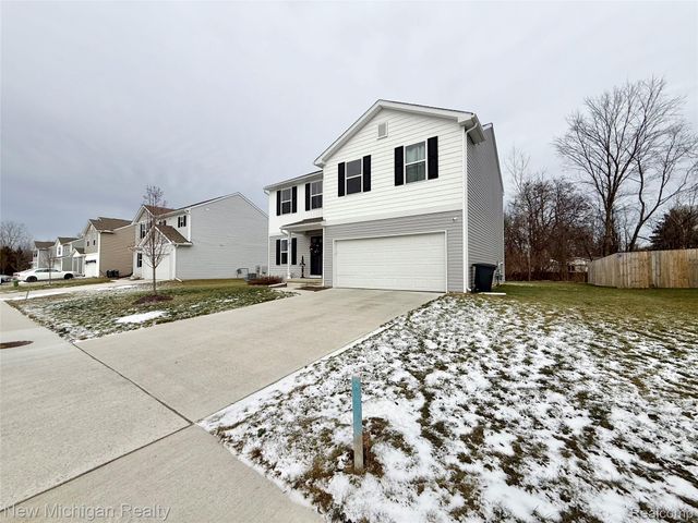 6079 Regency Drive, Burton, MI 48519