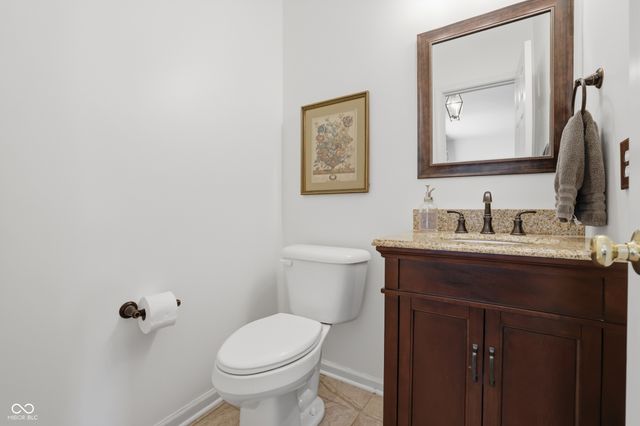 6116 W Morgan Court, New Palestine, IN 46163