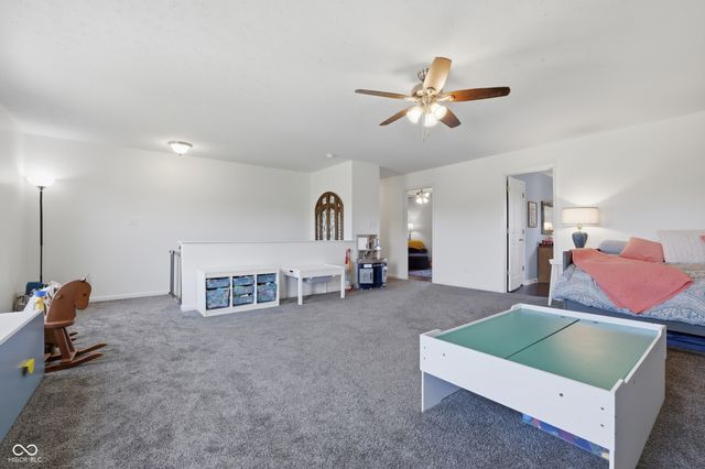 6116 W Morgan Court, New Palestine, IN 46163