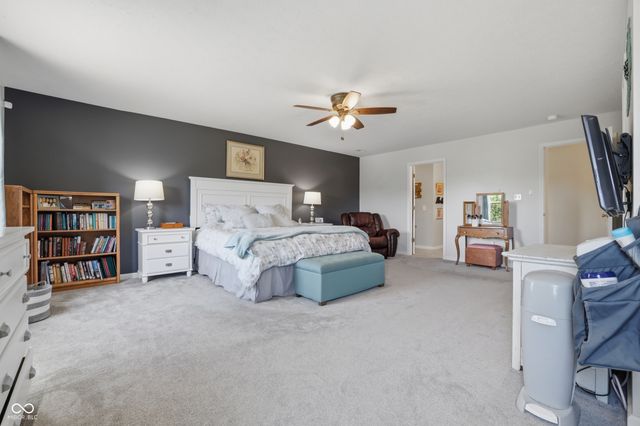 6116 W Morgan Court, New Palestine, IN 46163