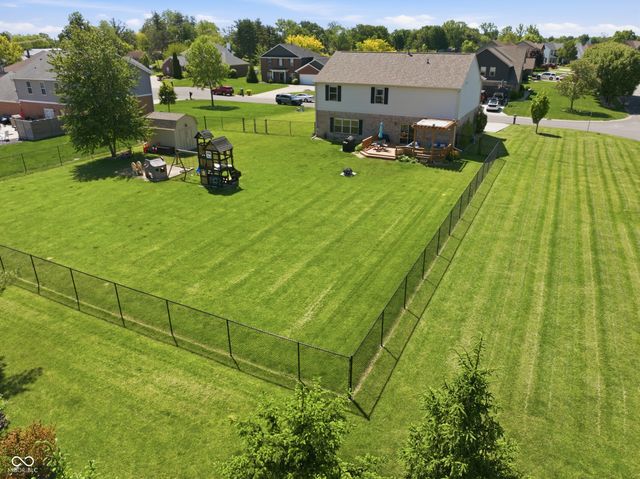 6116 W Morgan Court, New Palestine, IN 46163