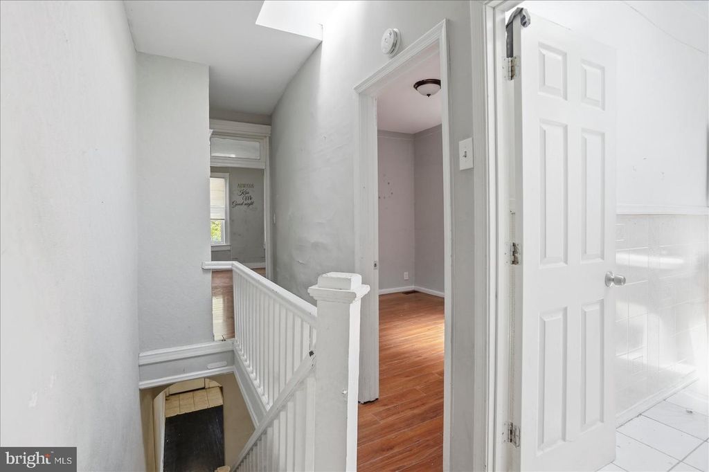 Image 14 of property listing at 3823 BELAIR RD, Baltimore, MD 21213