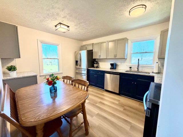 3760 Niagara Drive, Lexington, KY 40517