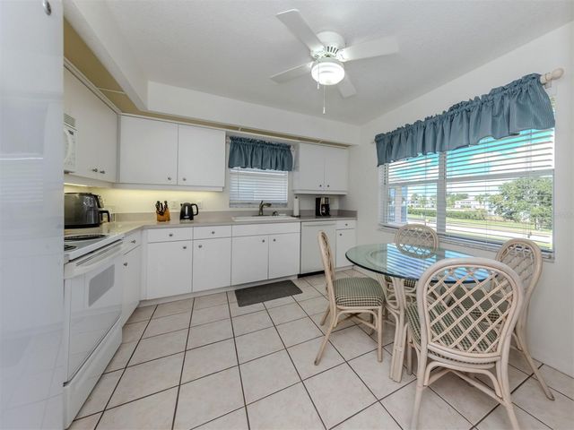 5800 SABAL TRACE DRIVE 904, North Port, FL 34287