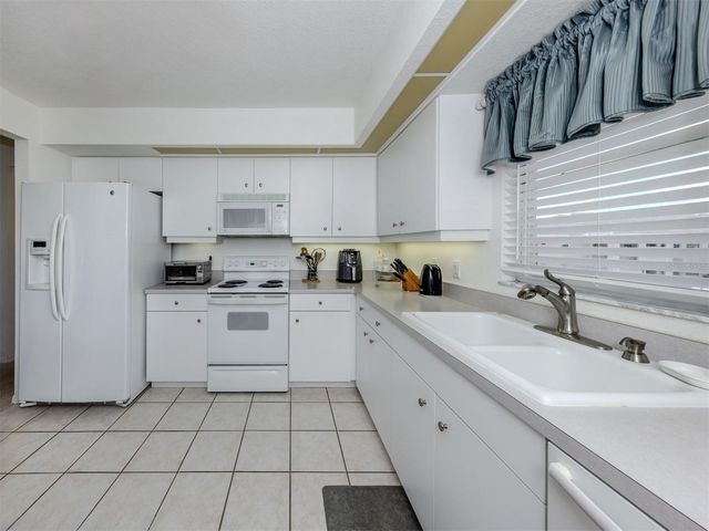 5800 SABAL TRACE DRIVE 904, North Port, FL 34287