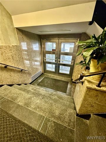 731 West Ferry 6J, Buffalo, NY 14222