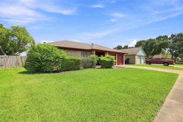 6511 Marisol Drive, Houston, TX 77083