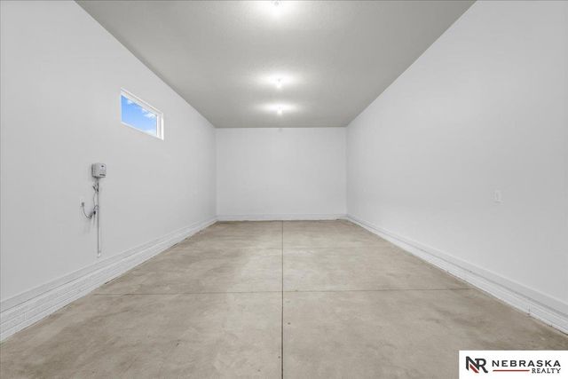 11104 S 218th Street, Gretna, NE 68028