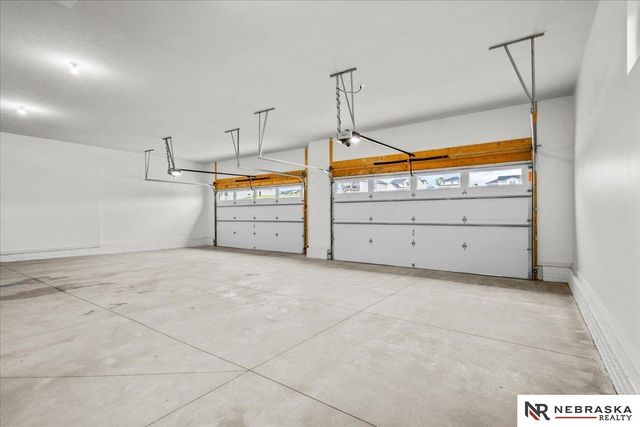11104 S 218th Street, Gretna, NE 68028