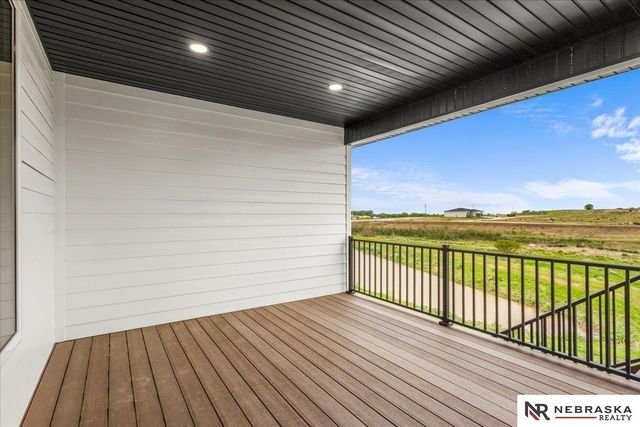 11104 S 218th Street, Gretna, NE 68028