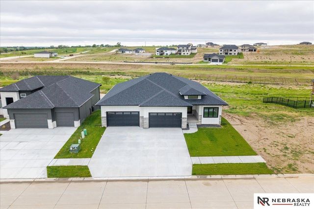 11104 S 218th Street, Gretna, NE 68028