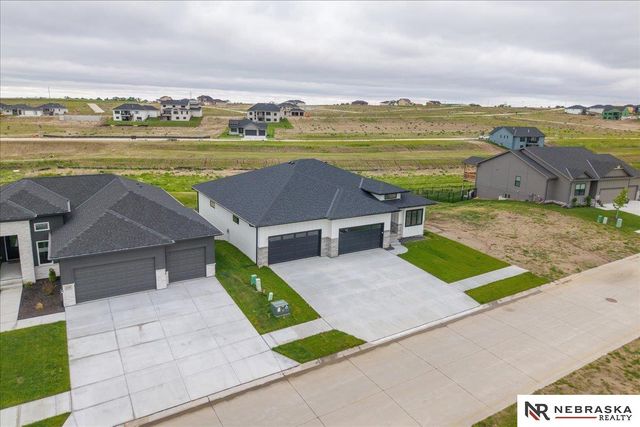 11104 S 218th Street, Gretna, NE 68028