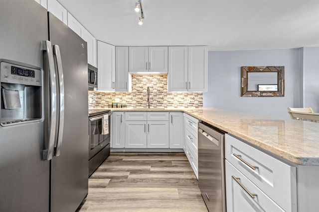 6108 N Ocean Blvd Unit 703, North Myrtle Beach, SC 29582