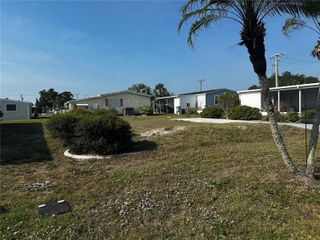 206 SCHOONER STREET, North Port, FL 34287