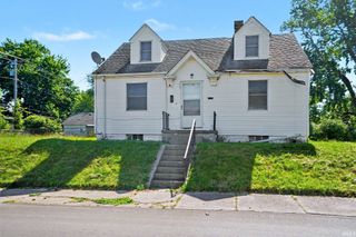 301 Altgeld Street, South Bend, IN 46614