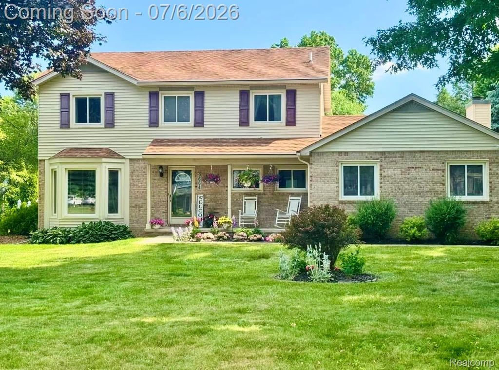 9664 Alger Drive, Brighton Township, MI 48114