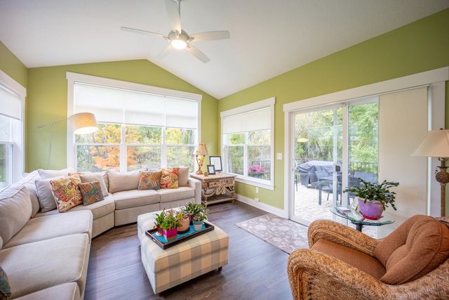 1528 State Route 3, Galena, OH 43021