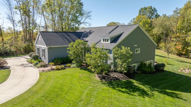 1528 State Route 3, Galena, OH 43021