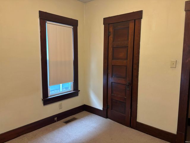826 S 18th Street, Lafayette, IN 47905